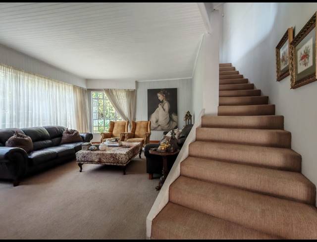 4 BEDROOM HOUSE FOR SALE IN THREE RIVERS EAST